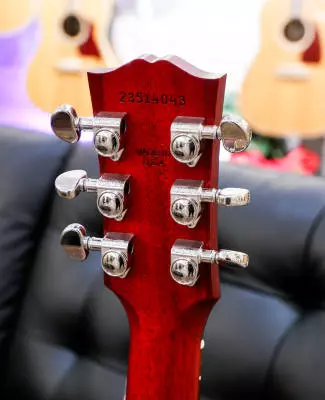 Gibson - Hummingbird Special Acoustic/Electric Guitar - Satin Vintage Cherry Sunburst 2